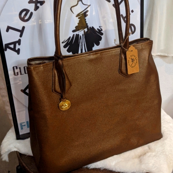 Brahmin Handbags - ⭕SOLD⭕Brahmin Tote Bag